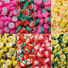 30 pçs / lote 10mm grânulos de fruta polímero argila espaçador cordão cor misturado polimerclay encantos para jóias fazendo braceletes de diy colar grossista
