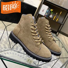 2023 nuovi stivali Martin uomo autunno e inverno peluche caldo stile britannico alto aiuto abiti da lavoro stivali corti scarpe sportive casual