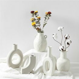 Nordic Ins Ceramic Vase Home Ornaments White Vegetarian Creative Ceramic Flower Pot Vases Home Decorations Craft Gifts T200617