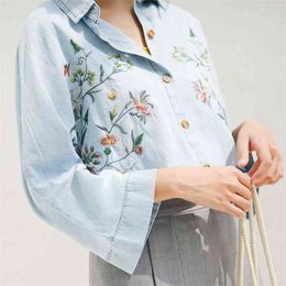 Women Vintage Embroidered Flowers Blouse Autumn Fashion Casual Denim Blue Shirts Female Tops 210520