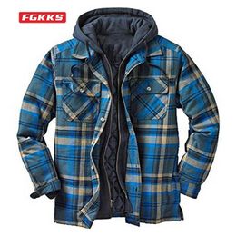 FGKKS Cotton Jacket Male European And American Winter Thick Warm Fashion Long-sleeved Loose Hooded Men Jacket Coats 211103