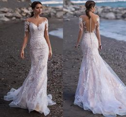 Vestido noiva Sheer Tulle Back Long Sleeves Mermaid Wedding Dress with Unique Lace Appliques Sexy beach garden Wedding Gowns