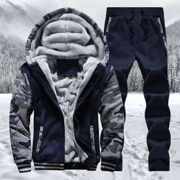 Brand Winter Mens Warm Set Fleece Tracksuits Fahsion Camo Sets Thicken Sportwear Men Zipped Cardigan Jacket Sweatpants Suit X0909