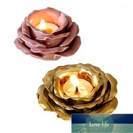 Creative Refined Petal-Shaped Water Lily Ceramic Candlestick Golden Candle Holder Candle Cup1