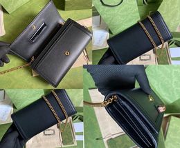 2021 top designer chain bag fashion casual 658243 badge Leather Messenger Shoulder combination buckle party size 19cmx10cmx3.5cm