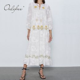 Summer Boho Women Floral Embroidery Maxi Vintage Flower White Lace Vocation Long Tunic Beach Dress 210415