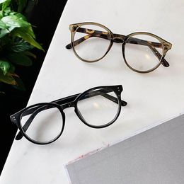 Klassischer Damen-Brillenrahmen, Retro-optischer Rahmen mit klaren Gläsern, gute Qualität