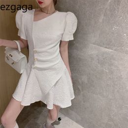 Ezgaga French Style Vintage Chic Women Dress Short Sleeve Button Summer Fashion Solid Slim Ruched Diagonal Collar Mermaid Dress 210430