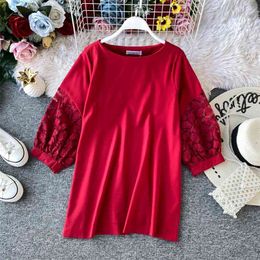 Women's Short-sleeved Shirt Tops Fashion Simple O-neck Lantern Sleeve Chiffon Female Loose Lace Stitching Top ML849 210506