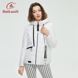 HaiLuoZi Spring Autumn Women Coat Fashion Casual Jacket Women's Short Parka Hooded High Quality Female Jackets Outwear 39 211008