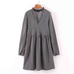 V Neck Thick Dresses Women Fashion Houndstooth Printed Dress Women Elegant Loose Long Sleeve Mini Dresses 210520