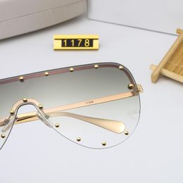 Good Qulity Men Mirror Nice Police Women Classic for Designer 2022 Catwalk Style Fashion Sunglasses 1178 Square Thick Plate Frame Lens with Crystal Decoration