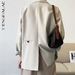 SHENGPALAE Temperament Back Split Blazer Women's Spring Notched Loose Single Breasted Long Sleeve Silhouette Coat Suit 211019