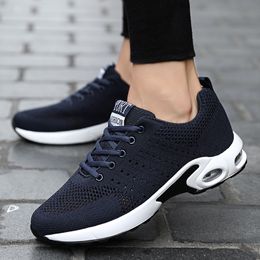 Fashion Men Women Cushion Running Shoes Breathable Designer Black Navy Blue Grey Sneakers Trainers Sports Size 39-45 W-1713