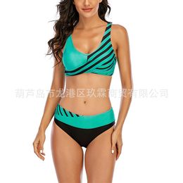 Women's Swimwear Women Push Up Two Piece Swimsuits Scoop Racerback Workout Athletic Bikini Set Padded Twist Front Sporty Bathing Suits