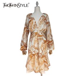 Vintage Print Spring Dress For Women V Neck Long Sleeve High Waist Dresses Female Fashion Clothing Style 210520