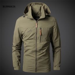 Men Waterproof Jacket Hooded Casual Outdoor Windbreaker Windproof Spring Autumn Fashion Clothing 211110