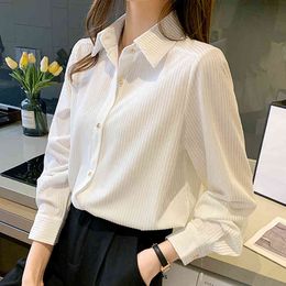 Vintage Long Sleeve Velvet Women Autumn Spring Single Breasted Turn Down Collar Shirts Office Work Blouse Solid Tops 210416
