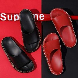 Summer Women Slippers EVA Men Shoes Couples Flip Flops Soft Non-Slip Cute Word Alphabet Casual Bathroom Male Female Slides 210928