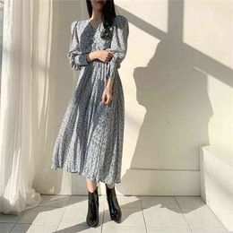 Alien Kitty Print Floral Pleated Slimming Women Dresses All-Match Stylish V-Neck Brief Casual Loose Long Dress 3 Colors 210915