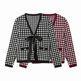 Streetwear Women Plaid Sweaters Fashion Ladies Satin Bow Knitted Tops Elegant Female Chic V-Neck Pocket Button Pullovers 210427