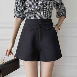summer Casual Buttons High Waist Wide Leg Shorts Women Korean Brief Solid Lady Work Wear Leisure shorts for women 210507