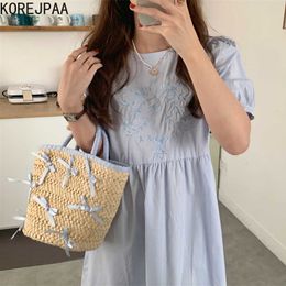 Korejpaa Women Dress Summer Ladies French Gentle Round Neck Embroidery Pleated High Waist Loose Casual Puff Sleeve Vestidos 210526
