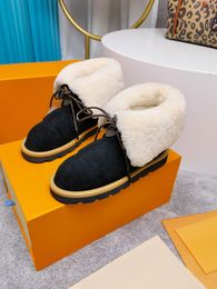 European and American Style Women's Flat Bottom Snow Boots Wool Inner Deerskin Veet Upper Size 35-41