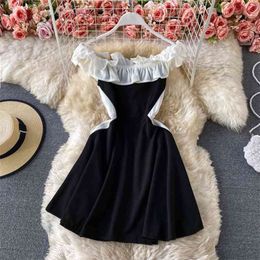 Summer French Temperament Vestidos Female Slash Neck Collar Strapless Ruffled Thin Waist A-line Mini Dress C847 210506
