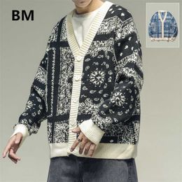 Japanese Ethnic Fashion Cardigan Streetwear Harajuku Casual Sweater Men Clothing Winter Coat Retro Loose Couple Top Male 211014