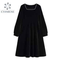 Black Dress Long Sleeve Korean Embroidery Square Collar Midi Frocks Ladies Vintage Elegant Party Club High Waist Slim Vestidos 210417