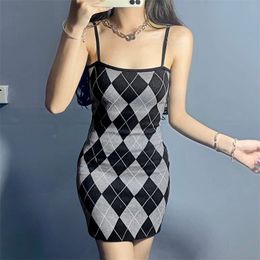 Argyle Printed Knit Short Summer Strap Dress Women Vintage Plaid Y2k Party Dresses Sleeveless Bodycon Casual Sexy Sundresses 210510