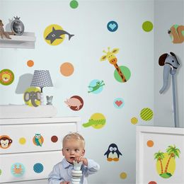 Wall Stickers Creative Animal Circles Kids Room Decoration Nursery Mural Art Decals Monkey Giraffe Frog Owlet Safari Home Decor