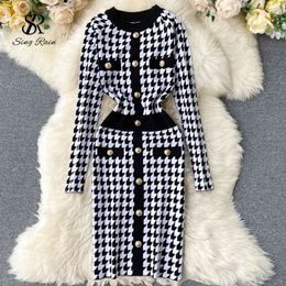 Women Plaid Houndstooth Knitted Dress Autumn Fashion Retro Knit Sweater Robe Work Streetwear Winter Bodycon Plaid Dress 210419