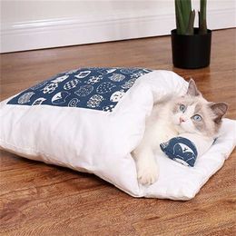 Japanese Cat Bed Warm Sleeping Bag Deep Sleep Winter Removable Pet Dog House s Nest Cushion with pillow 211111