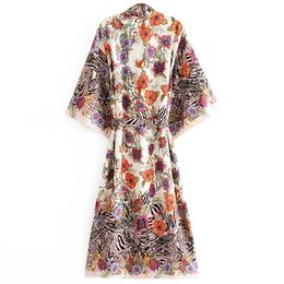 Inspired women lily floral bat sleeve dress Kimono robe plus size beach tunic dress V-neck cotton Summer dress 210412