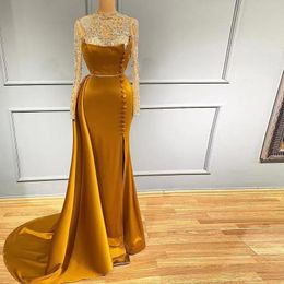 Gold Side Split Mermaid Evening Dresses Crystals Beaded High Neck Long Sleeve Lace Appliqued Sexy Women Prom Pageant Gowns 2021
