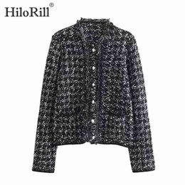 Women Elegant Plaid Coat Long Sleeve Vintage Tweed Jacket Stylish Tassel Pockets Chic Autumn Outerwear 210508
