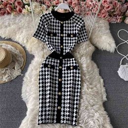 Summer Houndstooth Women Knitted Dress Vintage High Waist Button Basic Bodycon Elastic Casual Sweater Dresses Robe Femme 210514