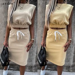 Two Piece Set Women Office Tracksuit Sexy Outfit Summer Clothing Crop Top Skirt 2 Piece Dress Sets Sportswear M9001 210712
