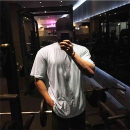 Oversized Gym Clothing Fitness Mens T Shirt Street Hip Hop Sportswear Loose Half Sleeve T-shirt Muscle Man Bodybuilding Tshirt 210421