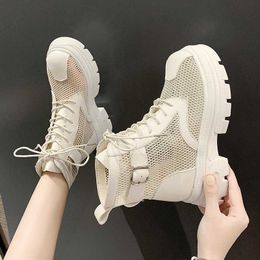 WDHKUN 2020 New Mesh Short Boots Women's Summer Net Yarn Breathable Two-colored Boots Hollow Boots Cool Tide Y0910