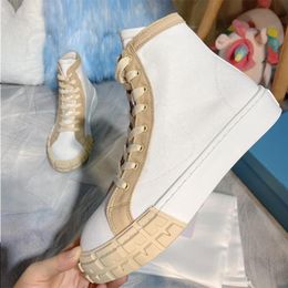 Sneakers da donna Falt Runner Wheel Low High Top Casual Cassetta Trainers Designer con scarpe in tessuto Box 262 Beujr