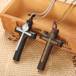 Pendant Necklaces Retro Double-Layer Queen Head Coin Wood Cross Necklace For Men Women Long Chain Wooden Jewelry Gifts