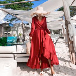 Vintage Red Silk and Satin Summer Beach Holiday Dress Autumn Women Ruffles Long Sleeve V Neck Backless Wrap Dresses 210416