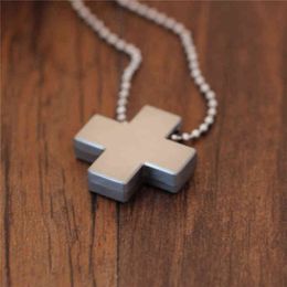 Alloy Cross Pendant Anime EVA Katsuragi Misato Necklace for Women Cosplay Jewelry Beads Chain Charms Amulet Necklaces Dropship G1206