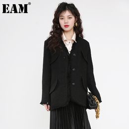 [EAM] Loose Fit Big Size Black Tassel Thick Jacket V-neck Long Sleeve Women Coat Fashion Autumn Winter 1DD295401 210512