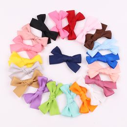 New 2.8inch Solid Satin Ribbon Hair Bows with Clips Girls Kids ribbon Covered Hairpins Baby Props Hair Accessories Bulk