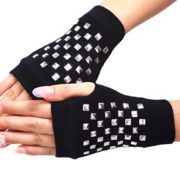 Sports Gloves 2021 Design Winter Black Warm Crown Rose Printed Half Finger Lady Rhinestone Knitted Fingerless