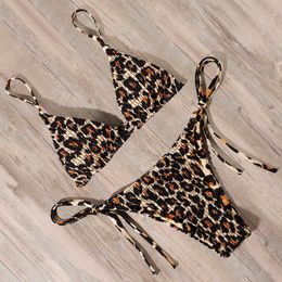 RUUHEE Sexy Bikini Tie Dye Leopard Bikini Low Waist Thong Padded Swimsuit Swimming Swimwear Bathing Suit 2021 Hot Bikini Female Y0820